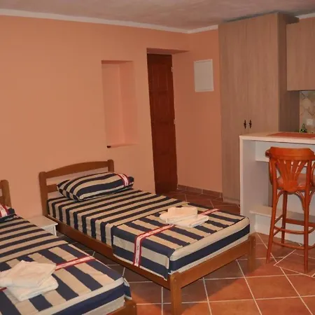 Kresimir Apartment *